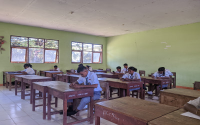 Ujian Sekolah 2026 Bergulir, SMA Negeri 1 Amfoang Utara Fasilitasi Siswa Cedera Ikuti Ujian dari Rumah